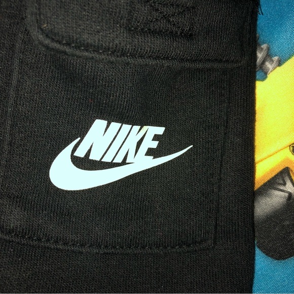 Nike 2Piece Outfit - Picture 6 of 8